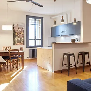 Casa All'universita Di - Apartment